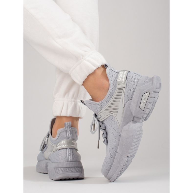 Shelovetin harmaat harjakattoiset lenkkarit naisille 2