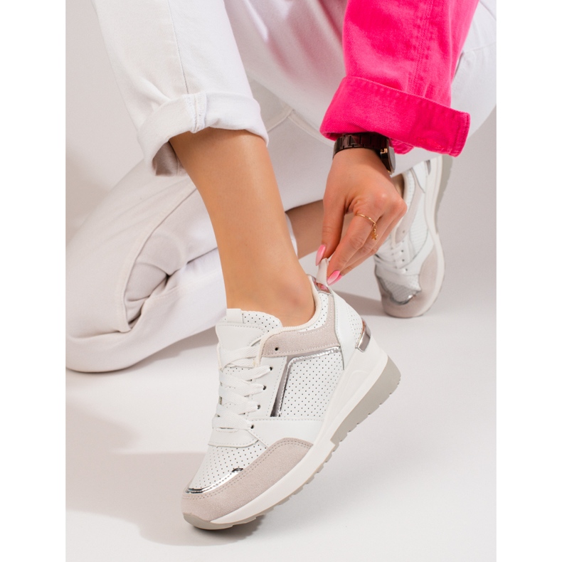 Shelovet naisten valkoiset kiilalenkkarit valkoinen 1