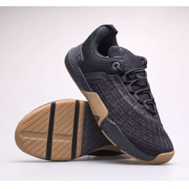 Kengät Under Armour TriBase Reign 5 M 3026021-001 musta 1