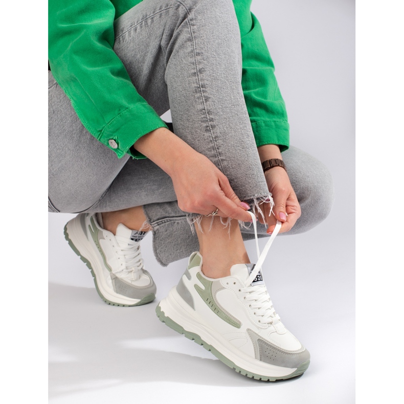 Naisten tennarit paksulla pohjalla Shelovet valkoinen 1