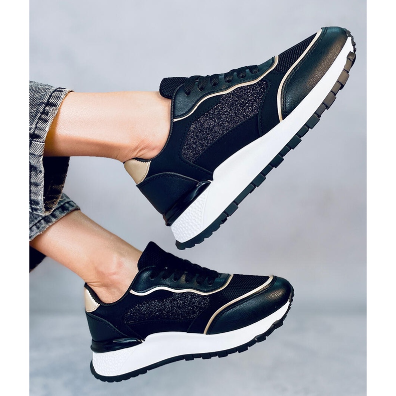 Breland Black naisten tennarit musta 1