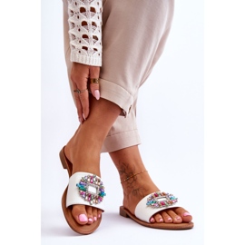 PE1 Naisten muodikkaat sandaalit koristeella White Halsey valkoinen 2