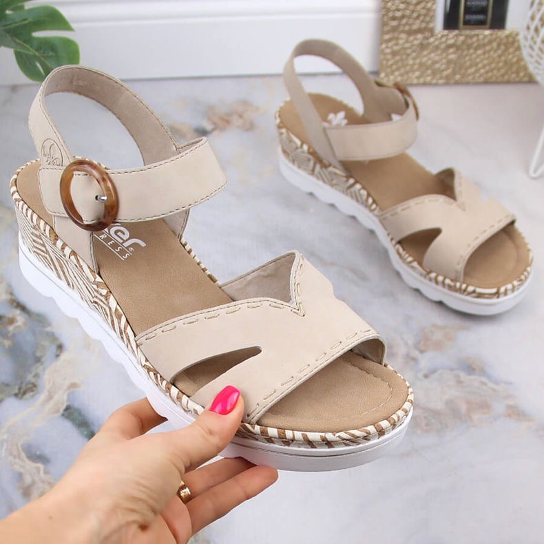 Mukavat naisten kiila sandaalit beige Rieker 67173-60 1