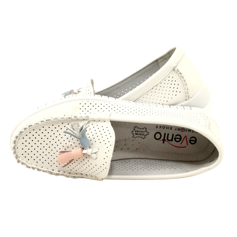 Muodikkaat harjakattoiset mokasiinit hapsuilla Evento 23PB08-5372 Valkoinen 6
