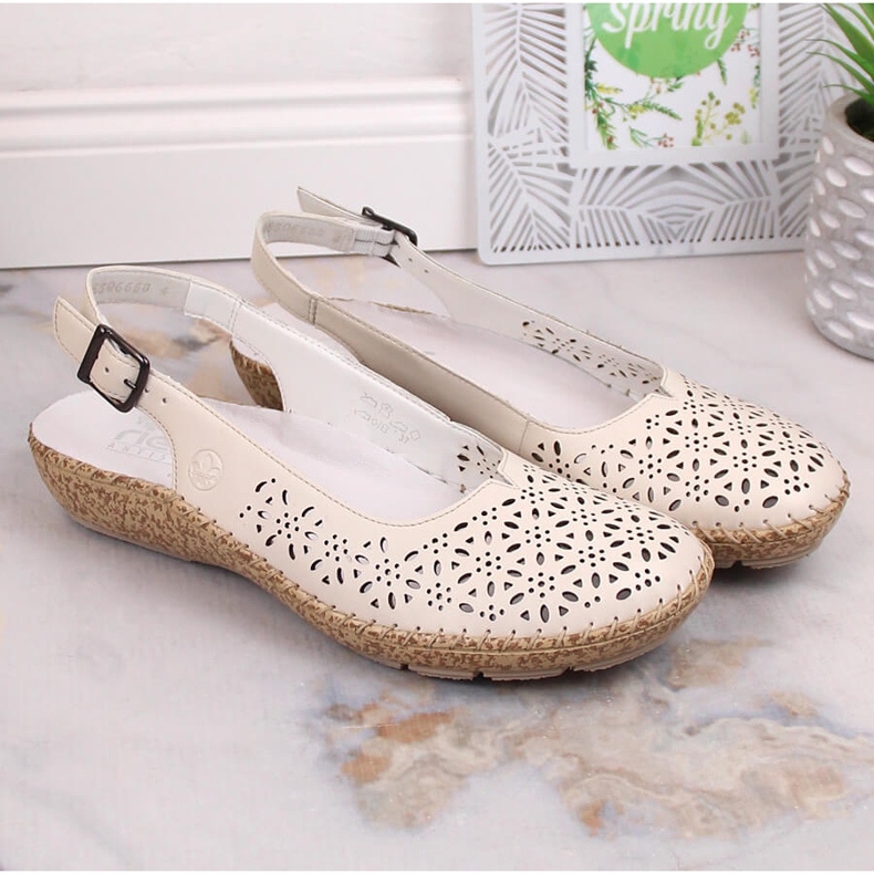 Mukavat nahkaiset harjakattoiset sandaalit beige Rieker 44861-60 1