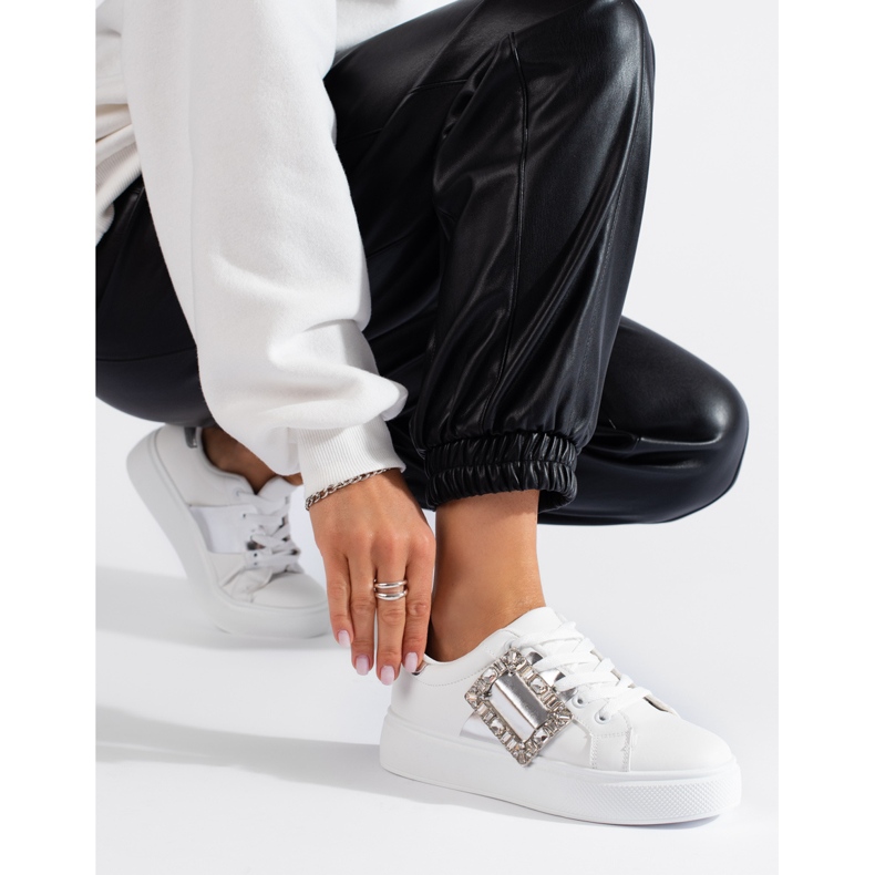 Valkoiset naisten tennarit hopeisella Shelovet-sisäkkeellä valkoinen 1