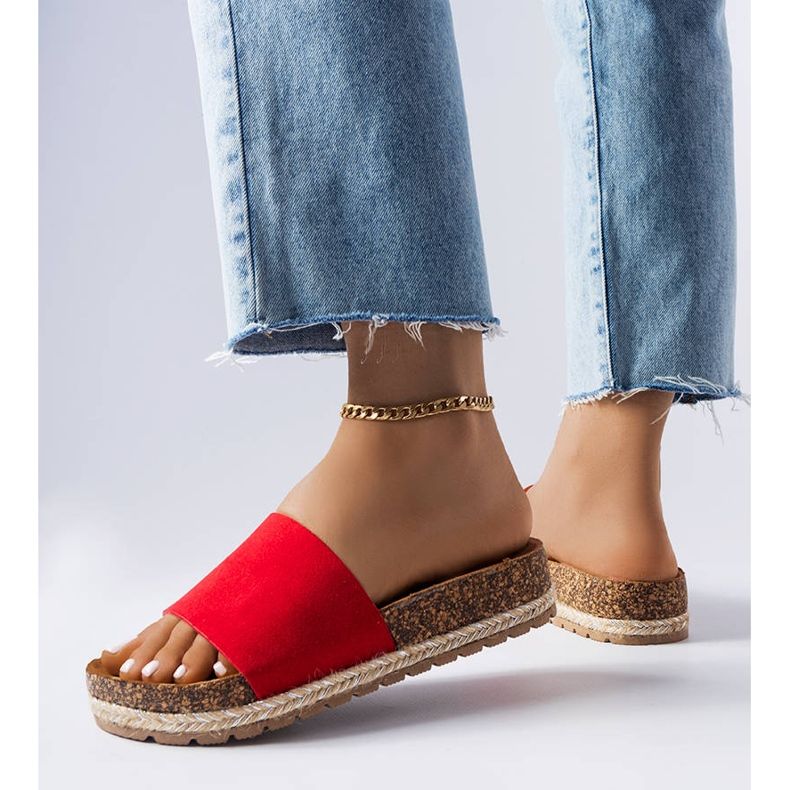 Clovisin punaiset korkkipohjalliset varvastossut punainen 2