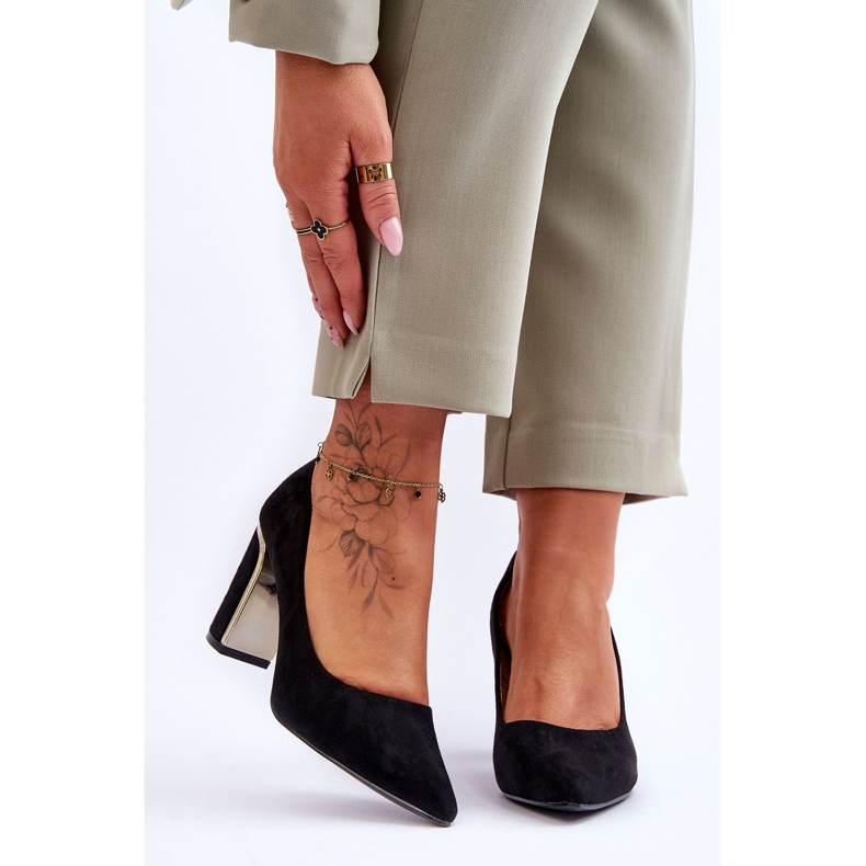 Klassiset mokkanahkakorkopumput, musta Elizabeth 1