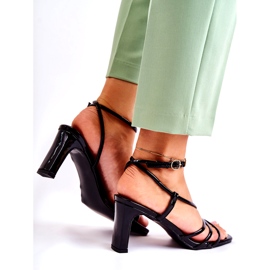 Naisten maalatut mustat sandaalit mustat 3