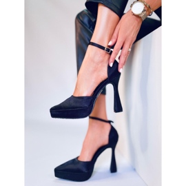 BM Carlie Black alustapumput musta 2