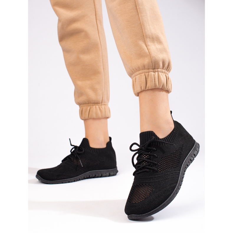 W. Potocki Kevyet harjakattoiset naisten urheilukengät Potocki musta 1