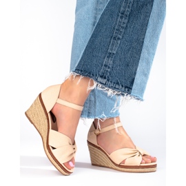 Shelovetin beige wedge espadrille -sandaalit 1