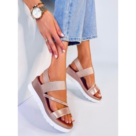 BM Carlton Champagne kiila sandaalit vaaleanpunainen 2