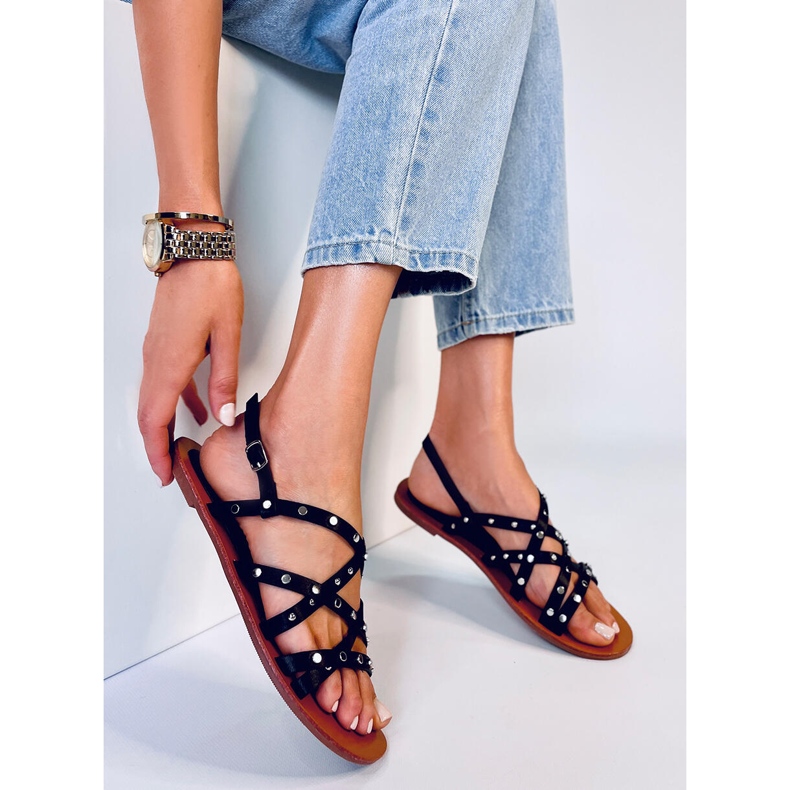 Capriati mustat roomalaiset sandaalit 2