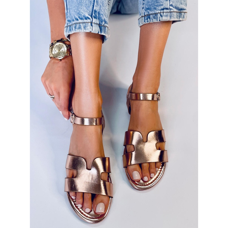 Forney Champagne naisten sandaalit kultainen 1