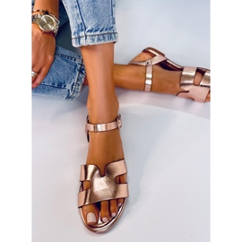 Forney Champagne naisten sandaalit kultainen 2