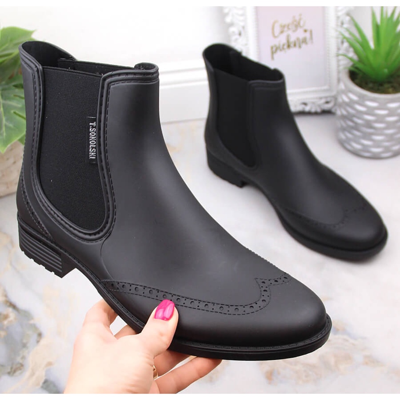 Naisten vedenpitävät slip-on saappaat musta T.Sokolski KAL23-01 1