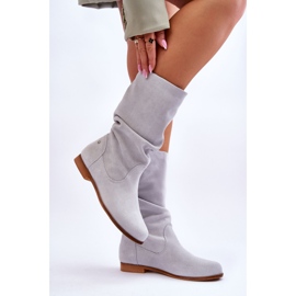 Naisten mokkanahkasaappaat Maciejka 05057-11 vaalea minttu vihreä 2