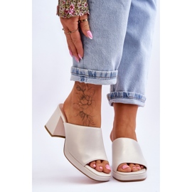 Muodikkaat korolliset tossut Sergio Leone KL322 Pearl beige 1