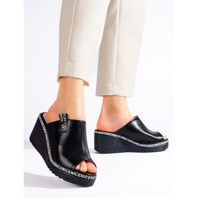 Naisten mustat Shelovet-kiilatossut 2