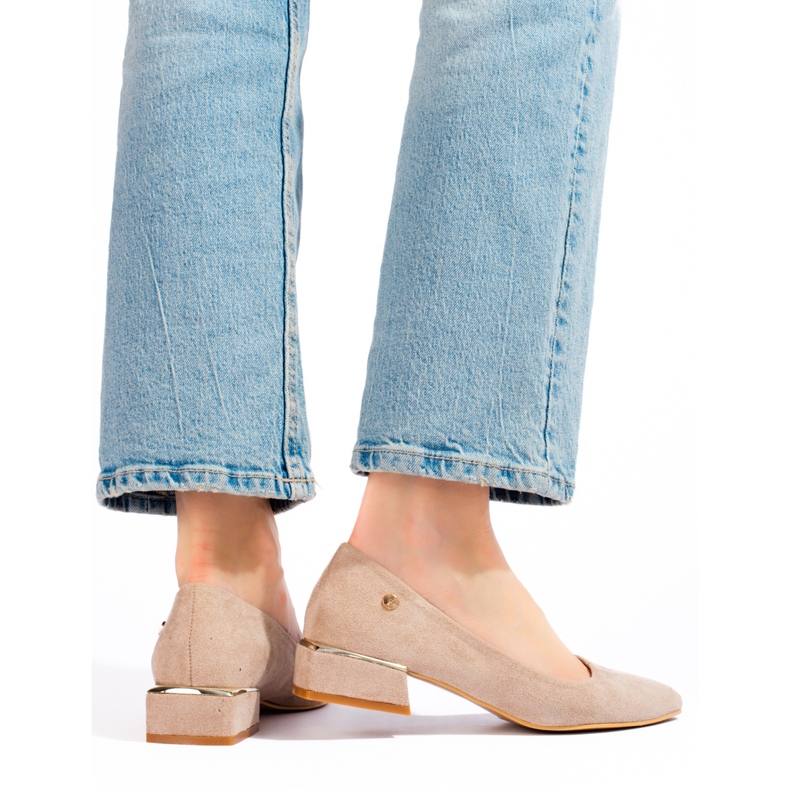 Vincezan beige-mokkanahkainen matalakorkoinen ballerina 1