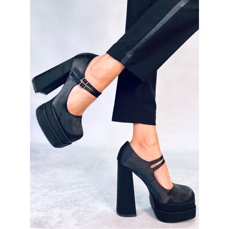 Prandi Black satiini alustapumput musta 1