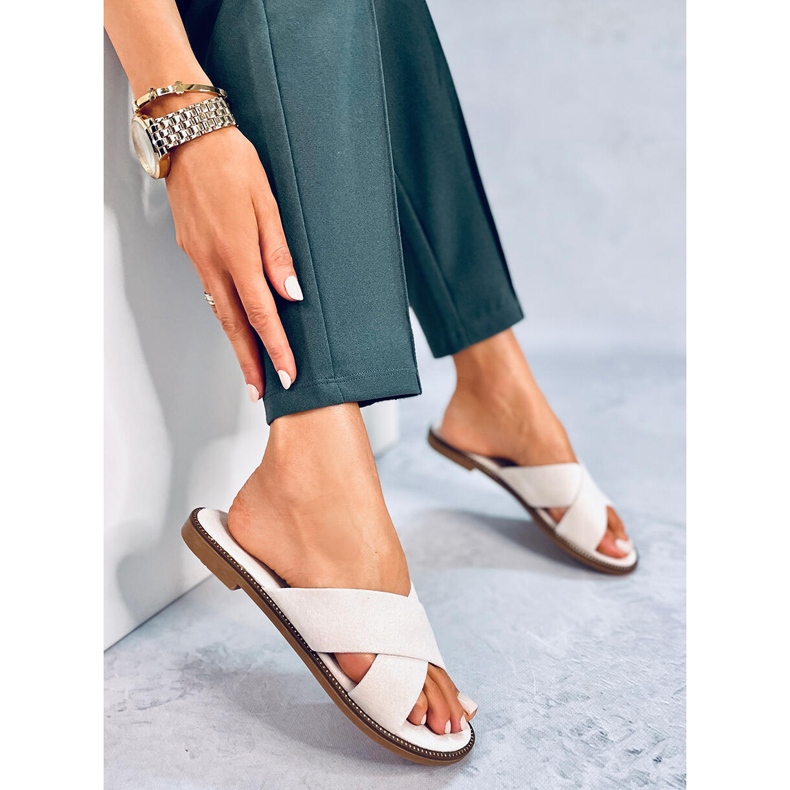 BM Alyson Beige naisten ristinmuotoiset tossut 2