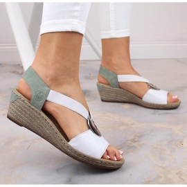 Mukavat naisten kiila sandaalit Rieker 624H6-80 valkoinen 2