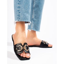 Tyylikkäät mustat sandaalit Shelovet-soljella 2