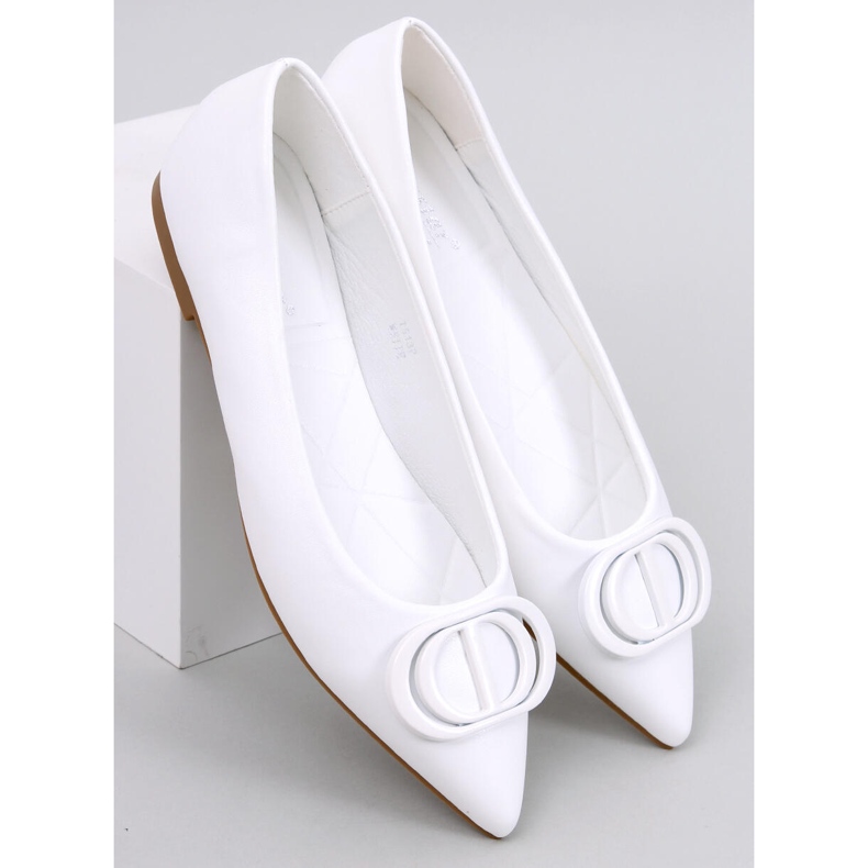 Falana White mantelivarvasbalettia valkoinen 1