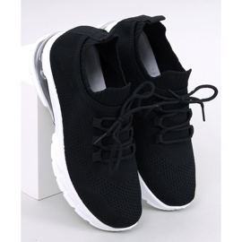 BM Caruso Mustat urheilukengät 1