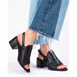 Nahkaiset sandaalit suihkuilla LA.FI musta 1