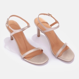 Marco Shoes Korkeakorkoiset sandaalit kultainen 1