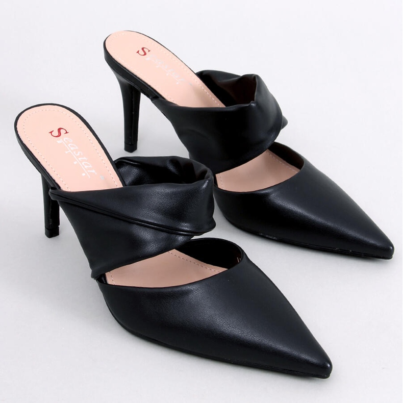 Charisse Mustat korkokengät sandaalit 1