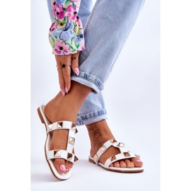 Naisten sandaalit isoilla napeilla, valkoinen Mercure 2