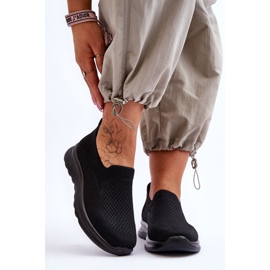 Naisten mustat välilehdet 1