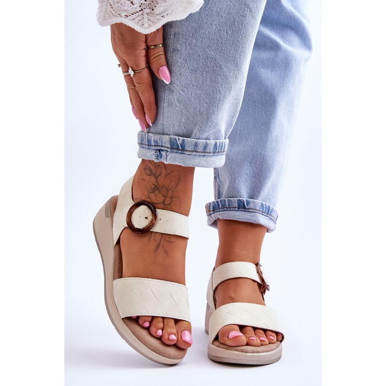 Mukavat Menaro Beige Wedge sandaalit 1