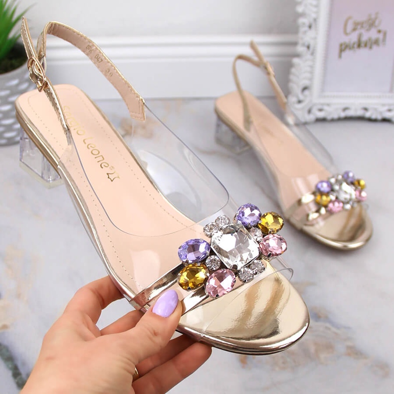 Läpinäkyvät sandaalit matalalla kantapäällä kultaisilla kristalleilla Sergio Leone SK047 kultainen 1