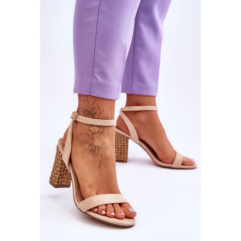 Suede Sandaalit On A Braided Beige Selila Heel 2
