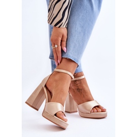 Satiini sandaalit Chunky Heels Beige Eternity 2