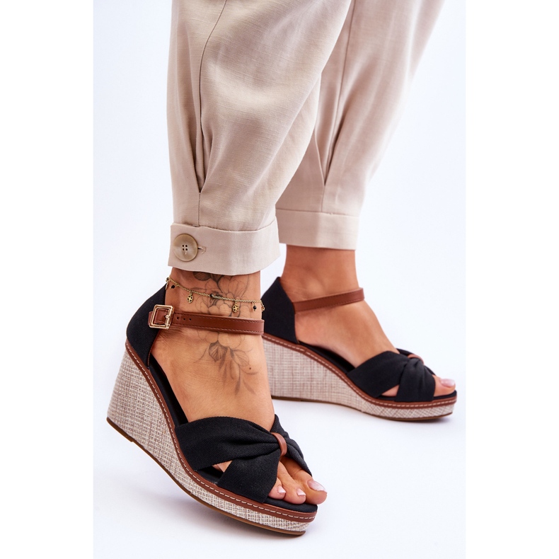 Naisten kiila sandaalit mustat Daphne 2