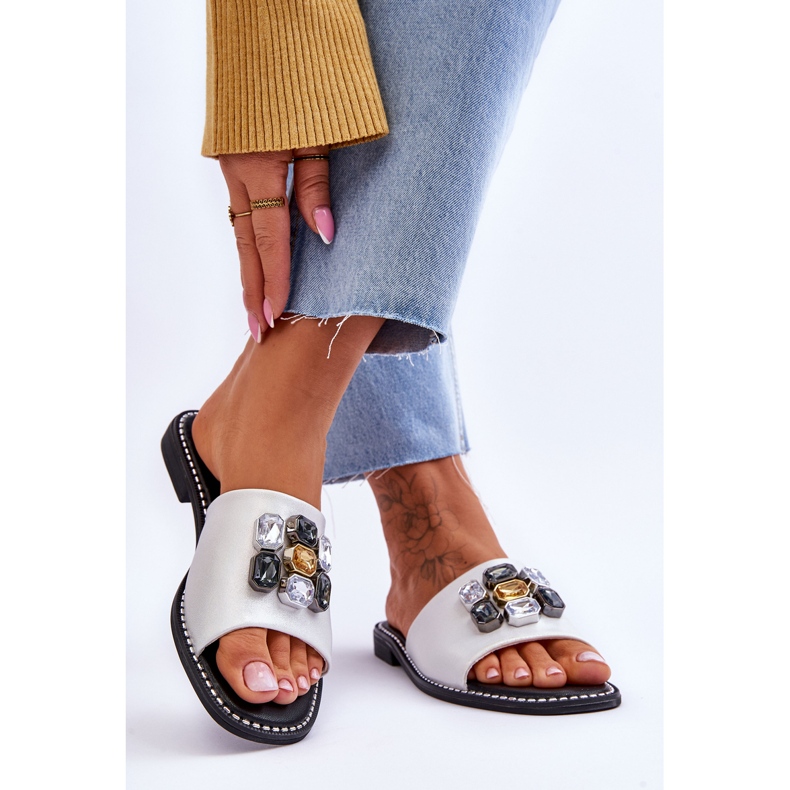 Naisten tossut kivillä S.Barski KV-2775-31 valkoinen-hopea 2