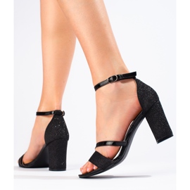 Shelovetin mustat kimaltelevat sandaalit 1