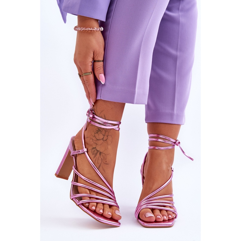 Muodikkaat solmitut vaaleanpunaiset Tessoro-korkokengät vaaleanpunainen 1