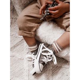 Lasten korkean vihreän khaki-lenkkarit 1