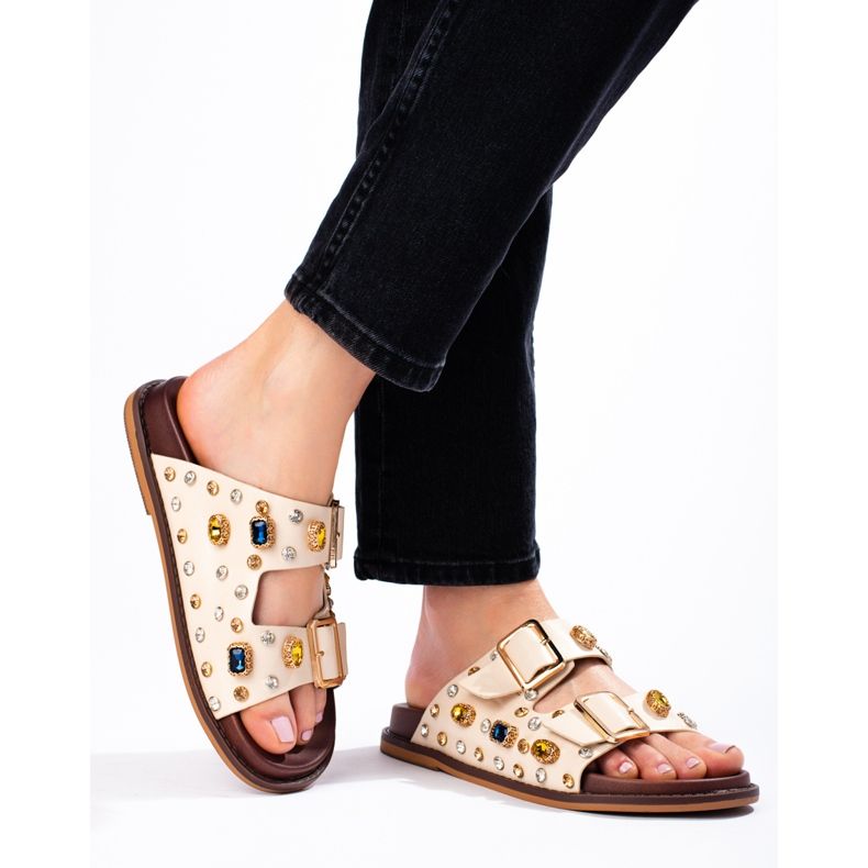 Seastar Muodikkaat varvastossut kristalleilla beige 2