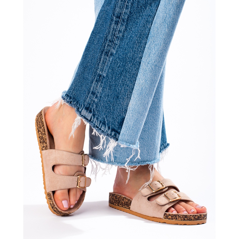 Goodin Mukavat tossut soljilla beige 2