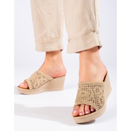 W. Potocki Naisten kiila sandaalit harjakattoisella vyöllä, beige Potocki 2