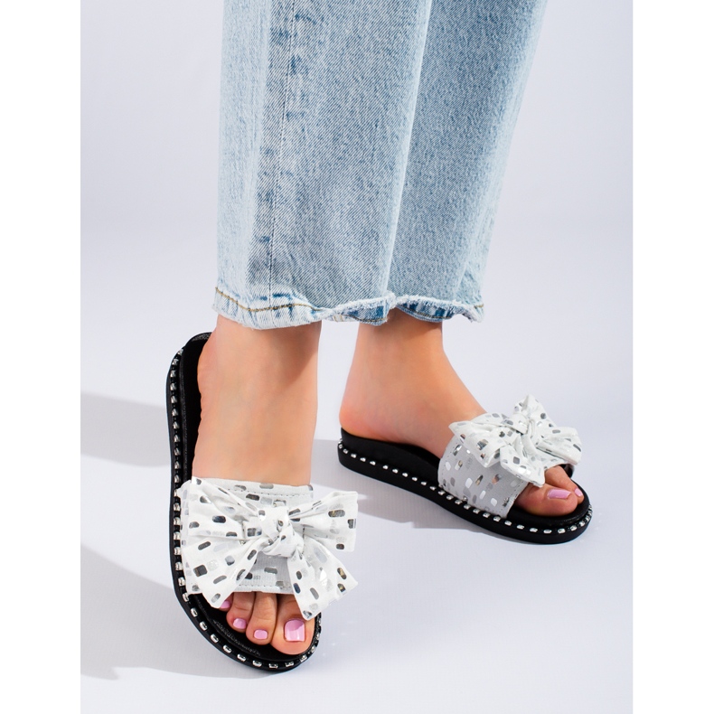 W. Potocki Naisten tossut paksulla pohjalla, musta Potocki valkoinen 1