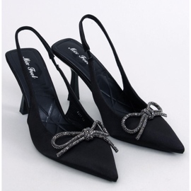 Hannah Black avoimet kantapääpumput musta 1